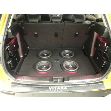 Suzuki Grand Vitara #1